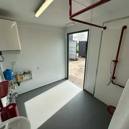 Bloque de sanitarios 3 + 1 4,8 x 2,7 m