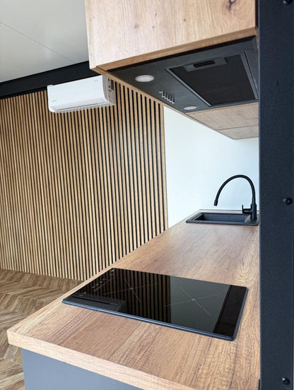 Casa Contenedor Habitable, Minicasa, Casa Modular, Mobil-Home, Casa De Vacaciones De 8 × 3 m