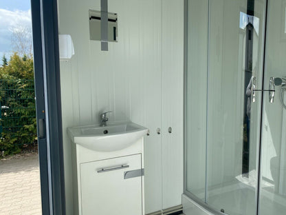 Contenedor sanitario (2x2x 2,8m)